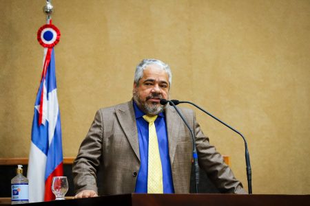 Fabrício Falcão apela para ser candidato ao TCM e lembra acordo com o PT