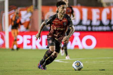 Baianão: Sonhando com classificação, Vitória entra em campo contra o Atlético