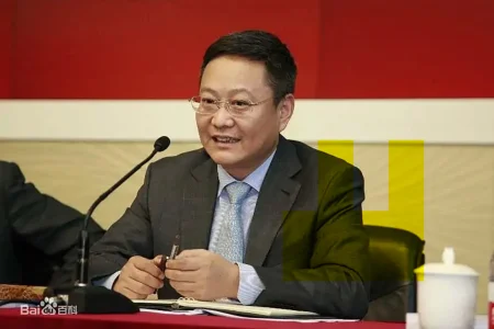 China condena ex-presidente de banco à morte por corrupção