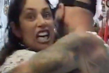 Video: Empresária judaica sofre ataques antissemitas em Arraial d’Ajuda, Bahia