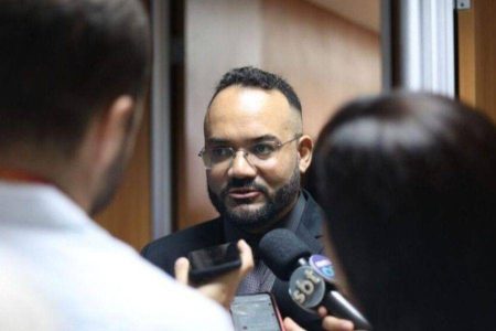 Deputado Leandro de Jesus denuncia Lula à PGR por declarações contra Israel