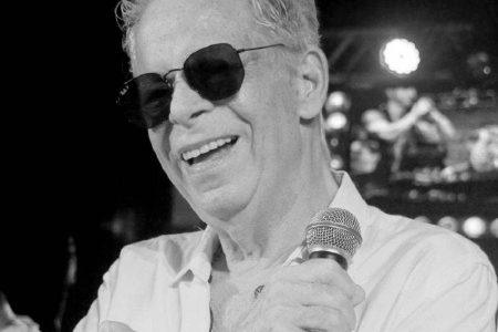 Morre cantor Kokó, líder da banda Lordão, após transplante de fígado