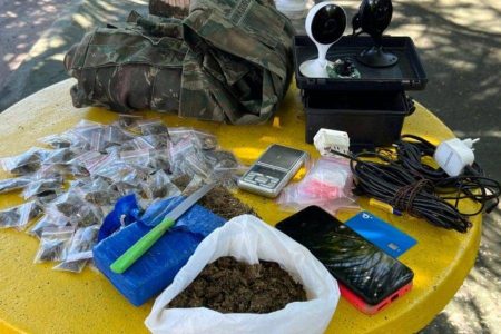 PM apreende drogas e câmeras de monitoramento utilizadas por traficantes na Cidade Nova