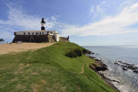Salvador terá fim de semana de calor, sol entre nuvens e chance de chuva, aponta Codesal