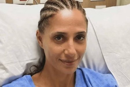 Camila Pitanga é internada após ser diagnosticada com pneumonia assintomática