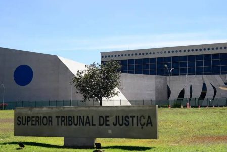 STJ