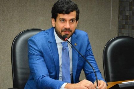 “Setor agropecuário é a mola propulsora da economia da Bahia”, diz Manuel Rocha