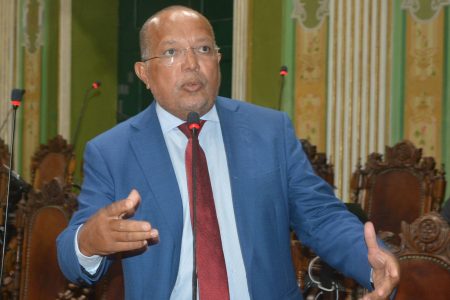 Suíca: ‘Não posso dizer que todos estão satisfeitos com candidatura de Geraldo Jr.’