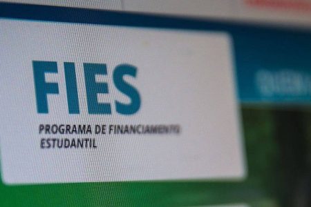 MEC divulga lista de pré-selecionados para o Fies 2025 do segundo semestre MEC divulga lista de pré-selecionados para o Fies 2025 do segundo semestre