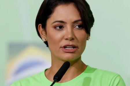 Michelle Bolsonaro solta indireta contra Janja: “Vocação para viajar”