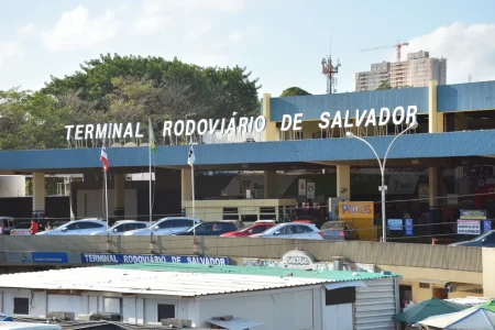 Rodoviária de Salvador terá horários extras para o feriadão da Páscoa Rodoviária de Salvador terá horários extras para o feriadão da Páscoa