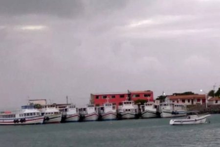 Bandeira Amarela: Travessia Salvador-Mar Grande é suspensa por causa das chuvas