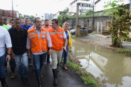 Mais de 2 mil pessoas afetadas pelas chuvas receberão aluguel social