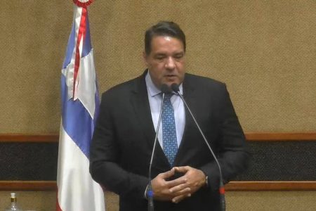 “Descaso perverso”, diz líder de oposição na Alba sobre Ceasa