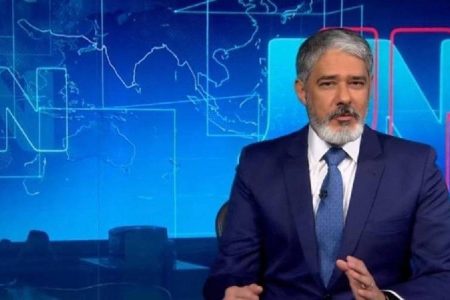 William Bonner anuncia afastamento do Jornal Nacional