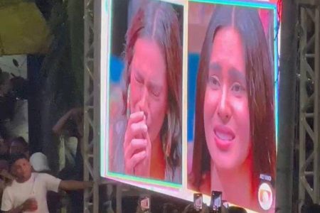 Parintins faz festa para comemorar permanência de Isabelle no BBB 24