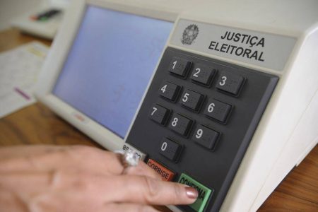 Quaest: 56% dos brasileiros já definiu voto para presidente