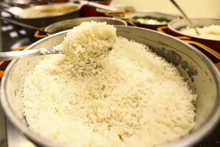 Governo marca leilão de compra de arroz importado para 6 de junho
