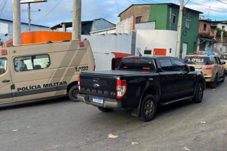 Forças de segurança realizam megaoperação em Vila Verde, Mussurunga