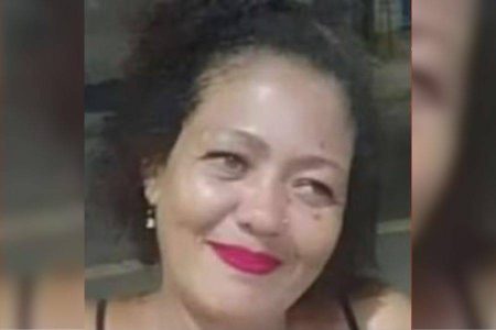 Mulher recebe soco, é socorrida e morre em casa; família fala em negligência