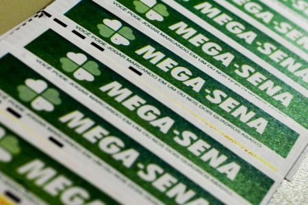 Mega-Sena sorteia prêmio de R$ 12 milhões neste sábado (6)