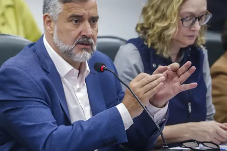 Paulo Pimenta rebate críticas sobre sua nomeação para secretaria no RS