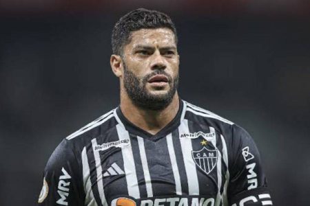Hulk critica arbitragem e uso do VAR em empate entre Atlético-MG e Bahia