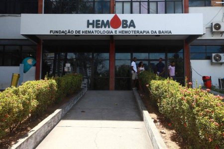 Hemoba reforça estoques para a Páscoa e divulga horários de atendimento na Bahia