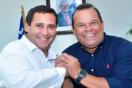 Éden Valadares: “Quem quiser se eleger terá que esperar, porque Geraldo vai se eleger e se reeleger”