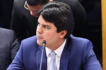 Ministro do Esporte diz que bolsa atleta será reajustada em 12%