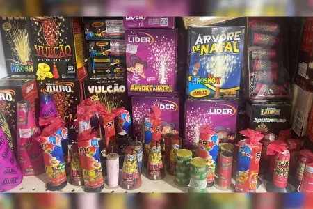 Operação em Chamas: Quase 80 mil fogos de artifício são apreendidos em Salvador e Lauro de Freitas