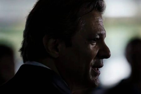Haddad deve propor a Lula mudanças no formato de pisos de Saúde e Educação