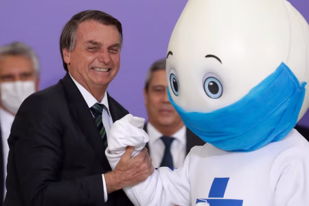PF cumpre novos mandados em caso de fraude em cartão de vacinação de Bolsonaro