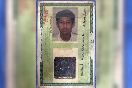 Jovem morre ao colidir com boi em distrito de Feira de Santana