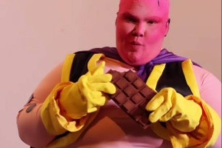 VÍDEO: Thais Carla se fantasia de Majin Boo e viraliza nas redes sociais