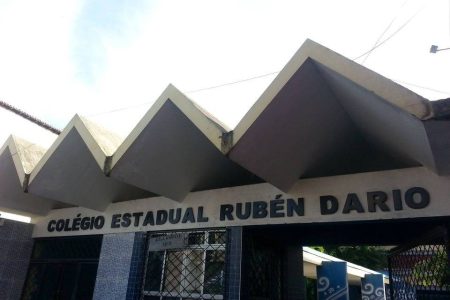 Colégio estadual relata desafios ao lidar com violência e assassinatos de estudantes pela criminalidade
