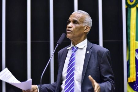 Projeto isenta motociclistas do pagamento de pedágios em rodovias