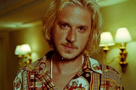 Rubel retorna a Salvador com nova turnê “As Palavras” em show na Concha Acústica