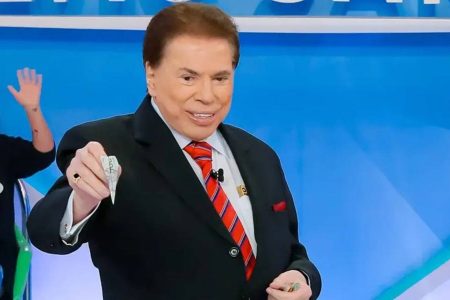 Corpo de Silvio Santos é sepultado em cemitério judaico de SP