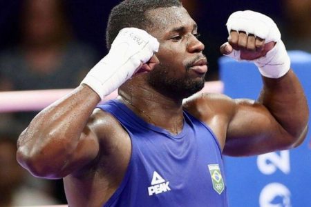 Baiano Wanderley Pereira perde nas quartas do boxe masculino nas Olimpíadas 2024