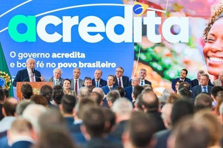 Governo anuncia cartão de crédito e débito para MEI