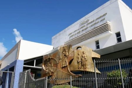 Ambulante é preso em flagrante por tentativa de homicídio em Salvador