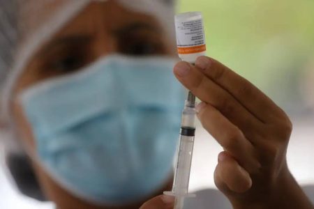 InfoGripe indica aumento de síndromes respiratórias por covid-19