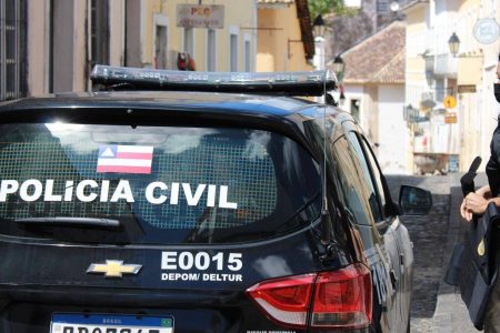 Polícia Civil recupera R$ 7,5 mil de turista italiana que sofreu estelionato