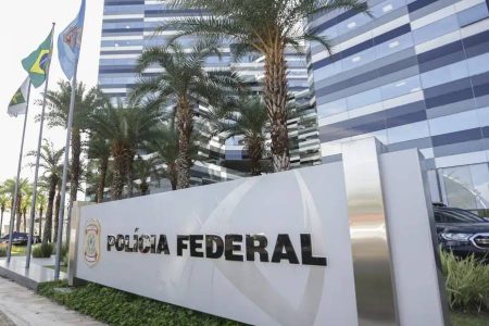 PF ouvirá mulher que diz ter sido assediada por ex-ministro PF ouvirá mulher que diz ter sido assediada por ex-ministro