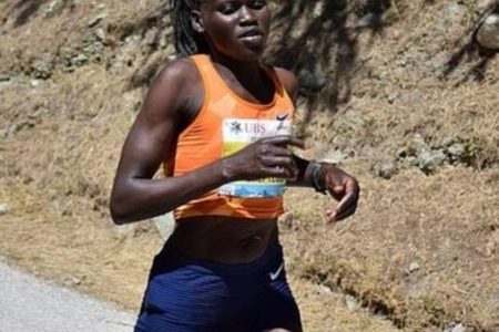 Namorado que matou maratonista olímpica também morre após queimaduras no corpo