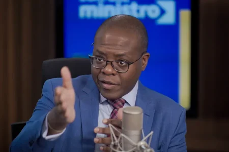 Justiça condena homem por injúria racial contra ex-ministro de Lula Justiça condena homem por injúria racial contra ex-ministro de Lula