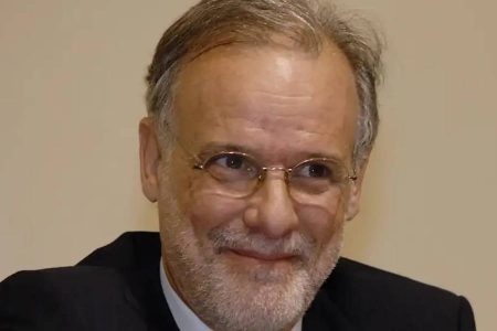 Ex-diretor da EBC, jornalista José Roberto Garcez morre aos 72 anos Ex-diretor da EBC, jornalista José Roberto Garcez morre aos 72 anos