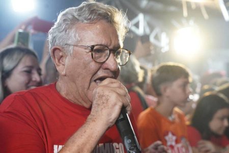 “Vencemos o sistema”, diz Luiz Caetano após vitória em Camaçari