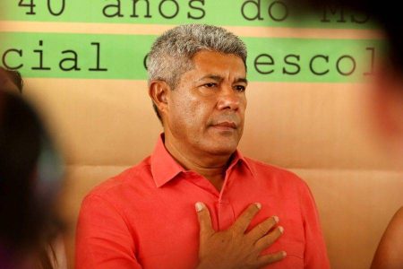 Jerônimo Rodrigues anuncia novo prazo para início da operação do VLT do Subúrbio de Salvador Jerônimo Rodrigues anuncia novo prazo para início da operação do VLT do Subúrbio de Salvador